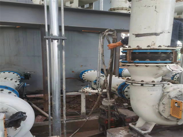 天峨设备基础沉降下沉注浆加固增加荷载